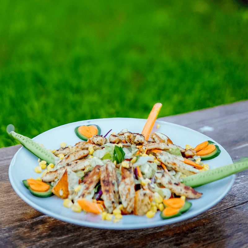 TAVUKLU SALATA